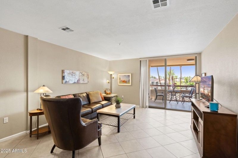 Spacious Living Room