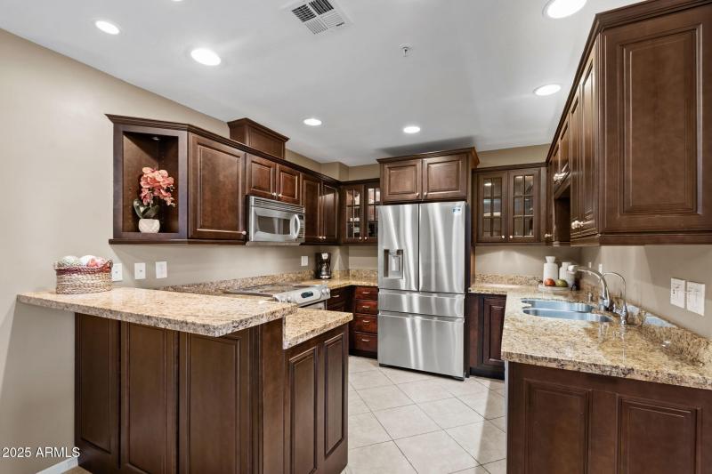 Remodeled kitchen - Breakfast bar