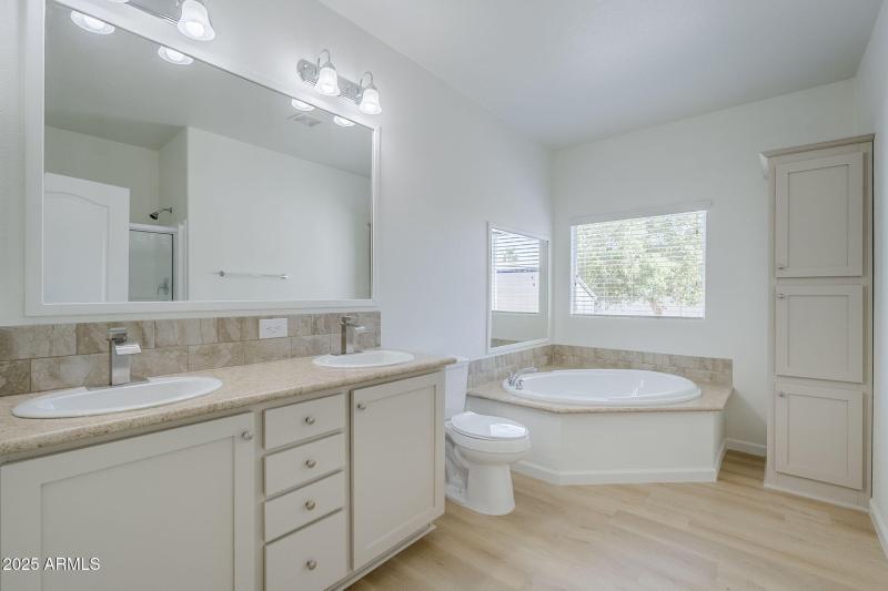 36-web-or-mls-Apache-36