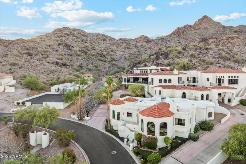 41-DJI_20250619185349_0045_D