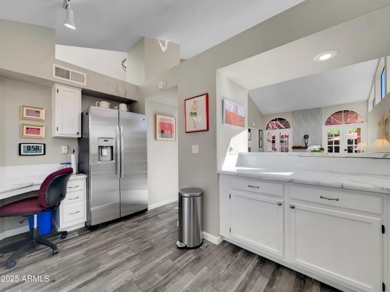 8ab2ee82-1709-4ec3-8bb1-17f316a94720