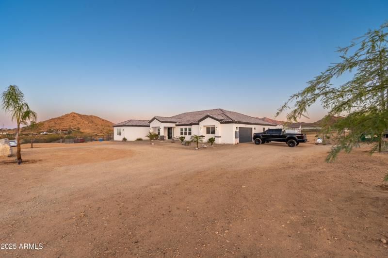 8017 S 143rd Ave Goodyear AZ 85338-4