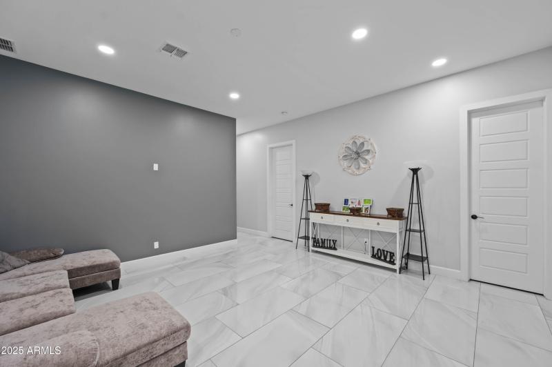 8017 S 143rd Ave Goodyear AZ 85338-53