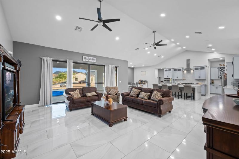 8017 S 143rd Ave Goodyear AZ 85338-97