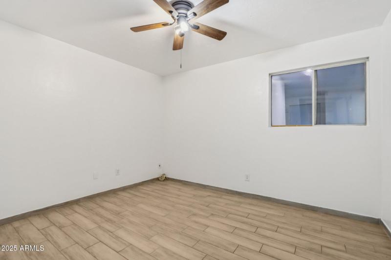 17-web-or-mls-N 16th St-2006-017