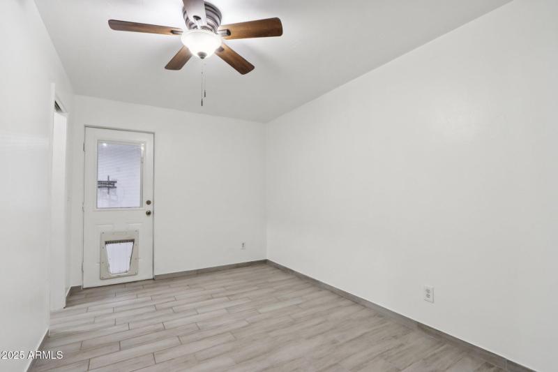 20-web-or-mls-N 16th St-2006-020