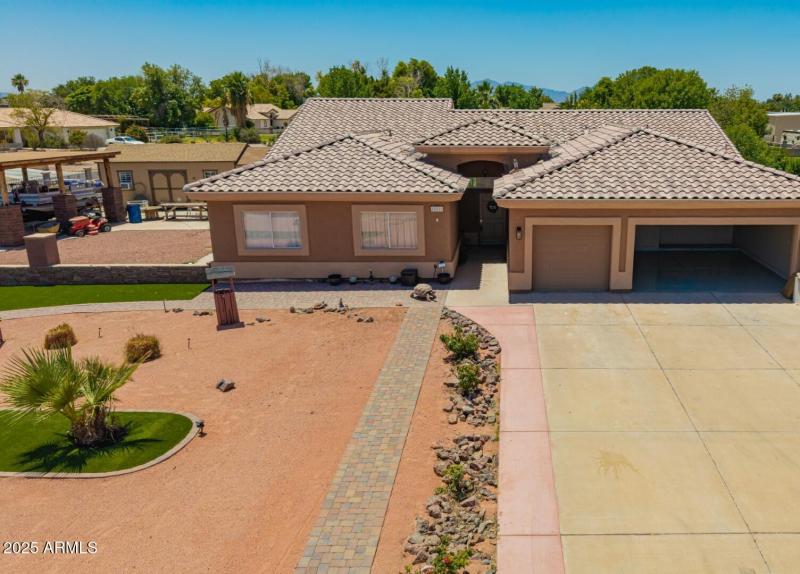 13 - San Miguel.JPG crop