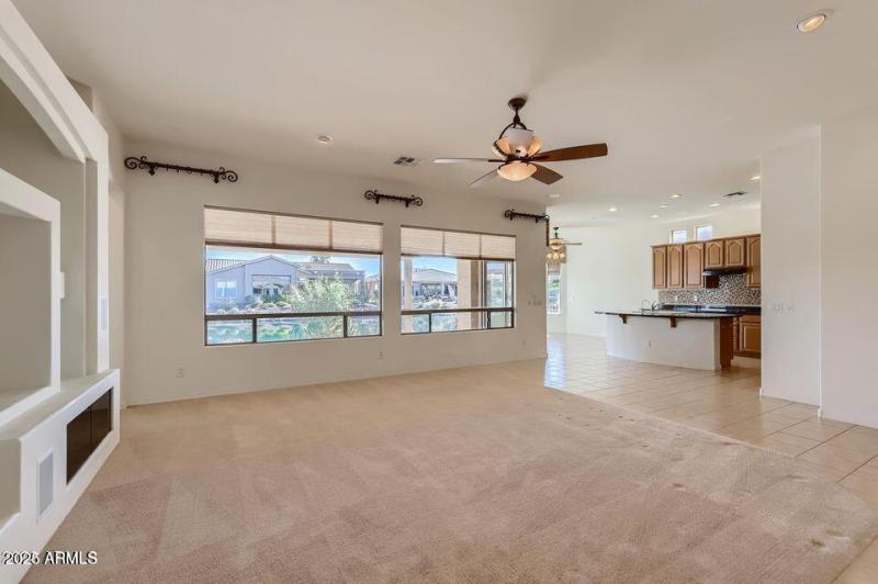 Sandpiper family room and kitchen