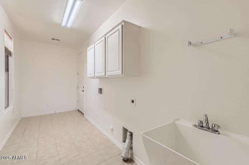 Sandpiper laundry room