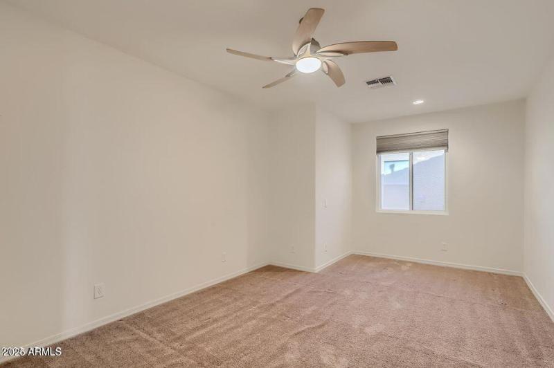 Sandppiper third bedroom