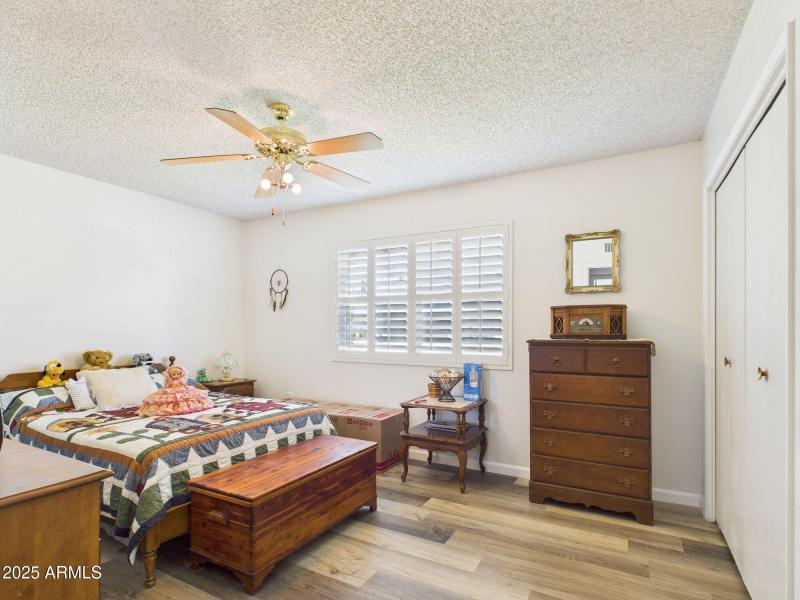 5-web-or-mls-CAM03379G0-PR0127-STILL005