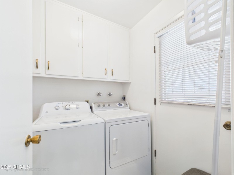 8-web-or-mls-CAM03379G0-PR0127-STILL008(