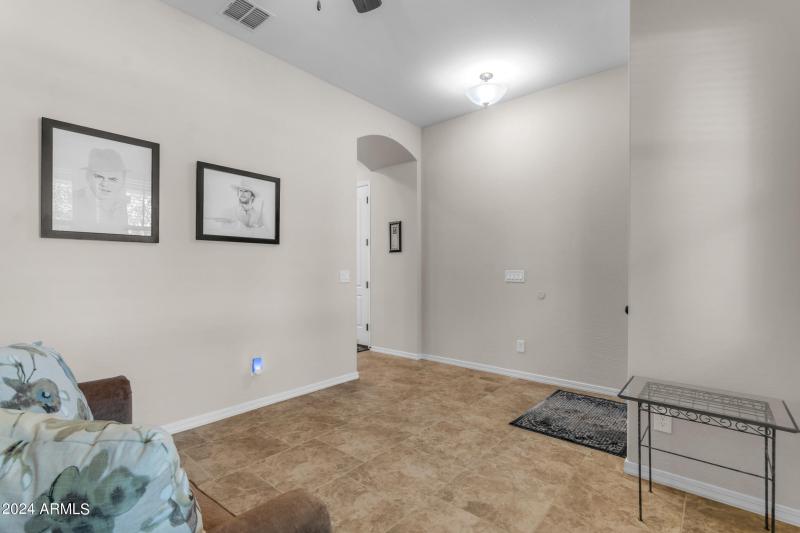 085_a4m_tom jovanovski