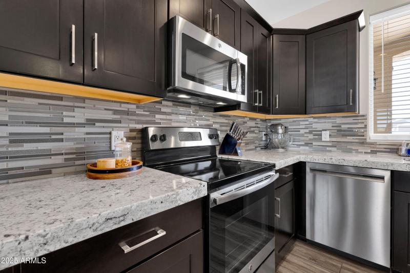 Stainless Appliances Throughout