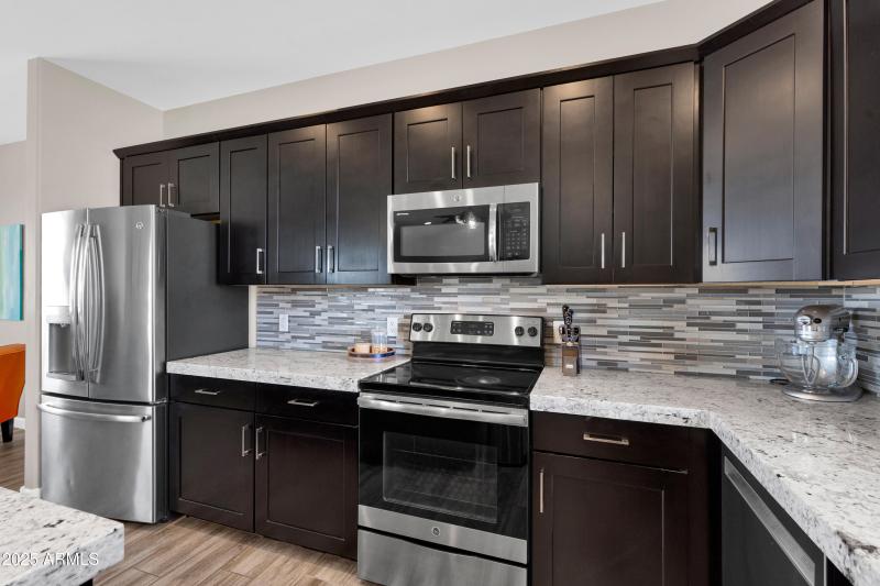 Stylish Cabinetry & Backsplash