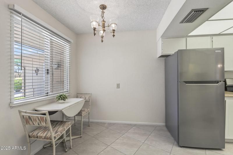 Breakfast Nook/Desk area