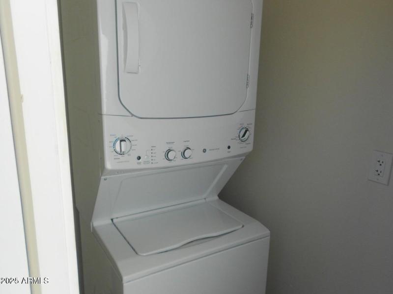Washer Dryer Included