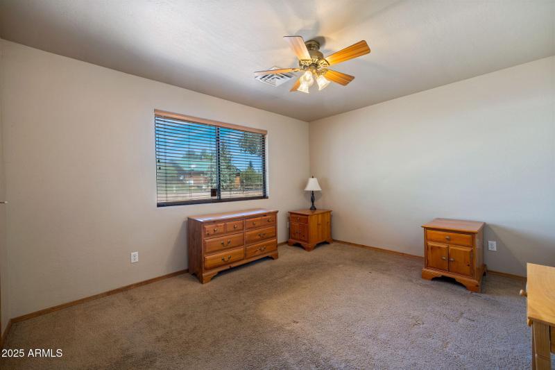 2353 S Buffalo Loop Overgaard AZ