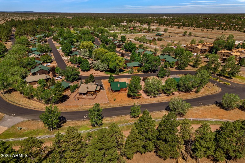 2353 S Buffalo Loop Overgaard AZ