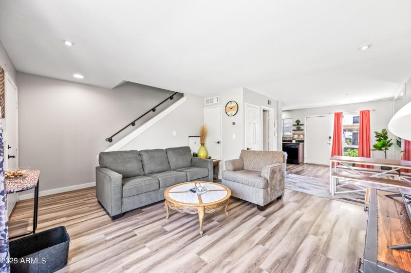 5-4630N68S242-ocupix