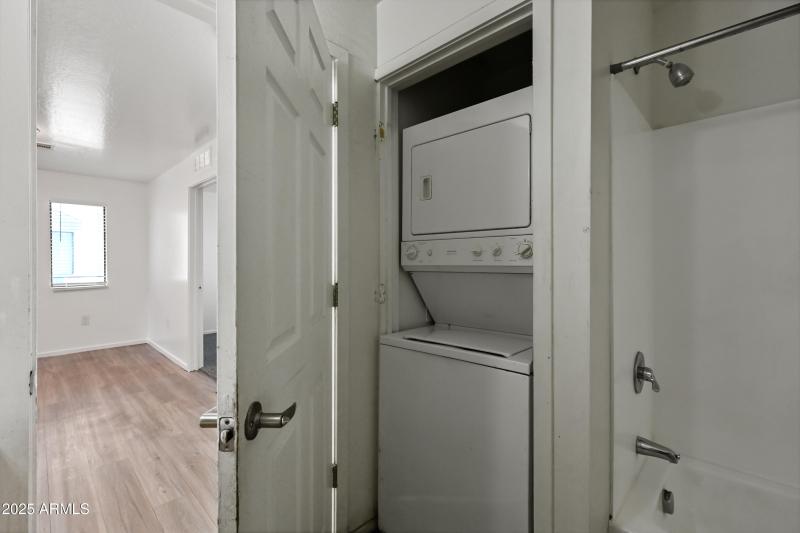 20-3065N67A235-ocupix