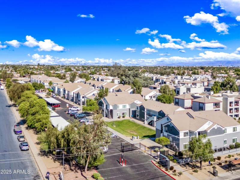 20EVA-3065N67A-ocupix-Comm-G-SS