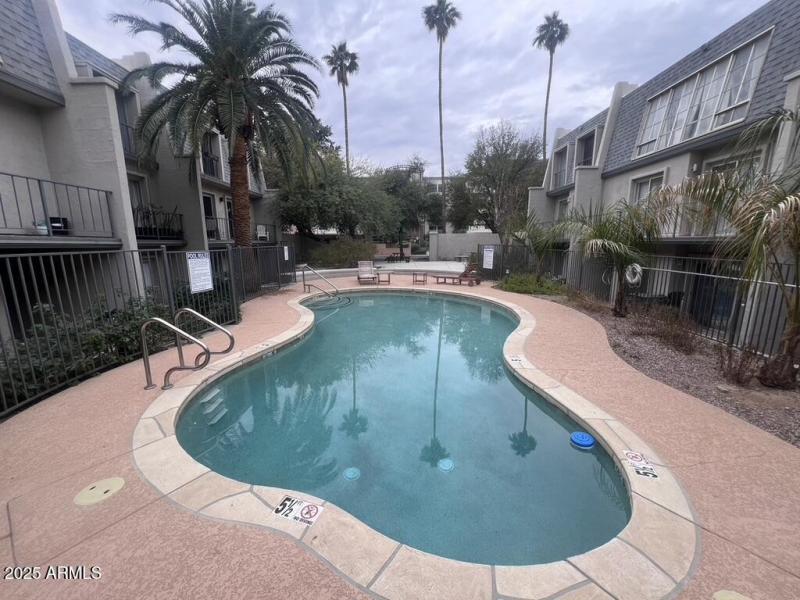 DA95ACFD-6001-486B-9F8C-9FF0569D8D64_1_1