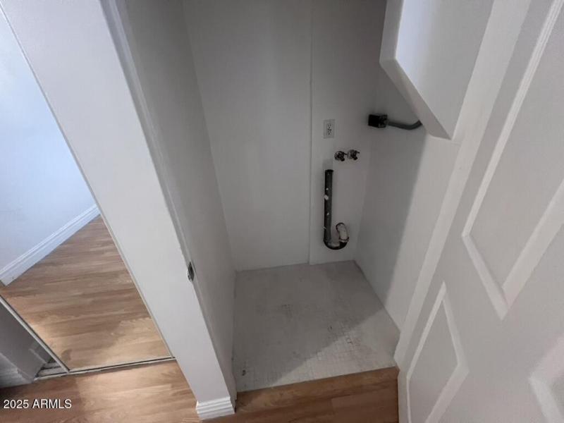 A516FE39-E8D9-46A8-8BAA-A64EFB41613C_1_1