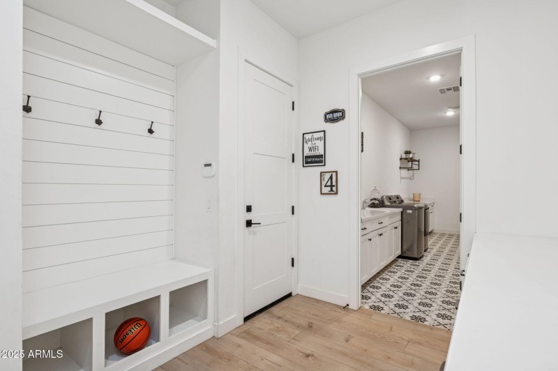 41-web-or-mls-19910-e-vallejo-st