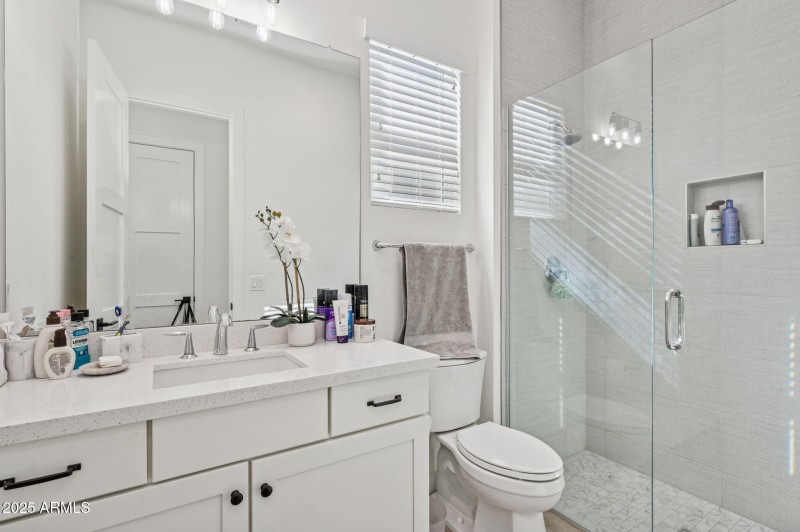 57-web-or-mls-19910-e-vallejo-st