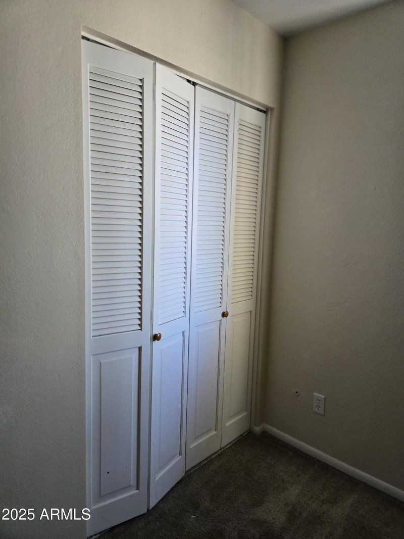 Closet to bedroom1
