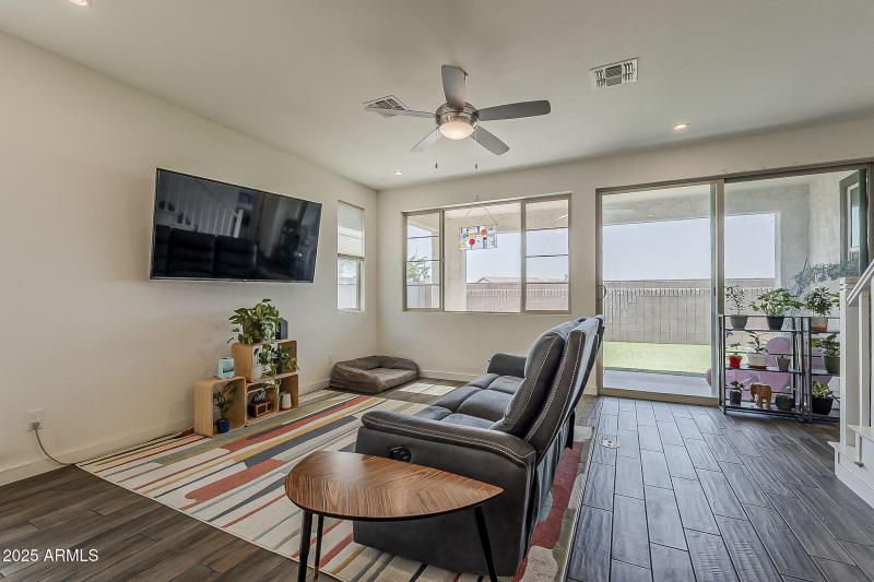 14-web-or-mls-Springfield-14