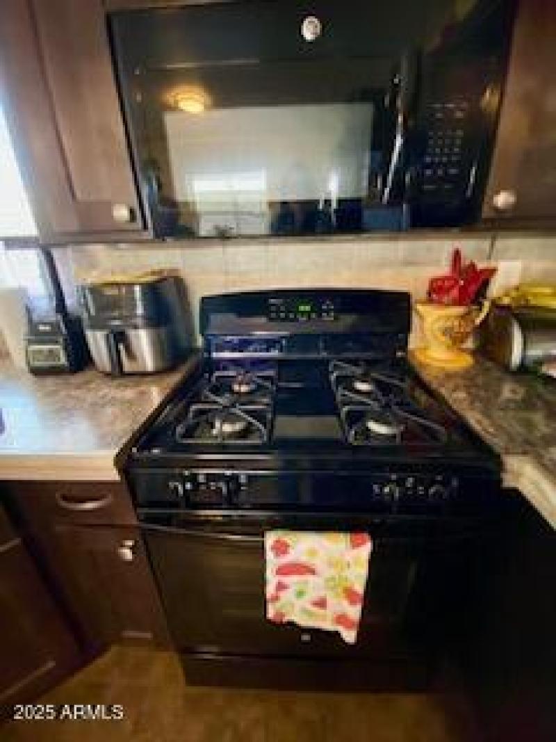 gas stove and built in microwave