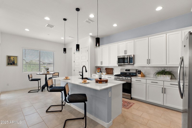 Kitchen /stainless Appliances