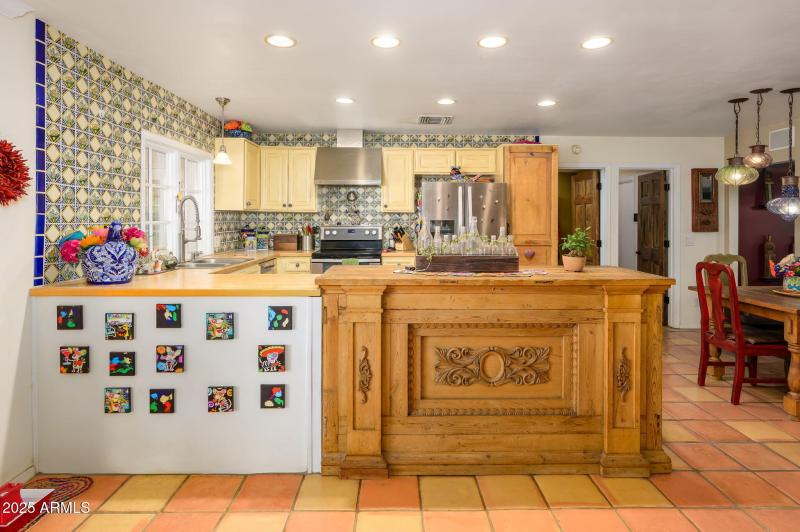 13-web-or-mls-Crocus-20