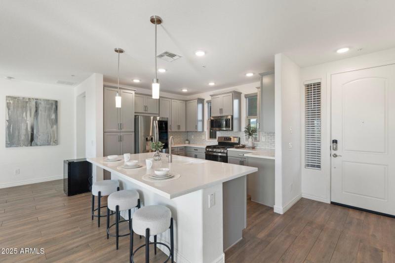 13-web-or-mls-DSC00808 copy