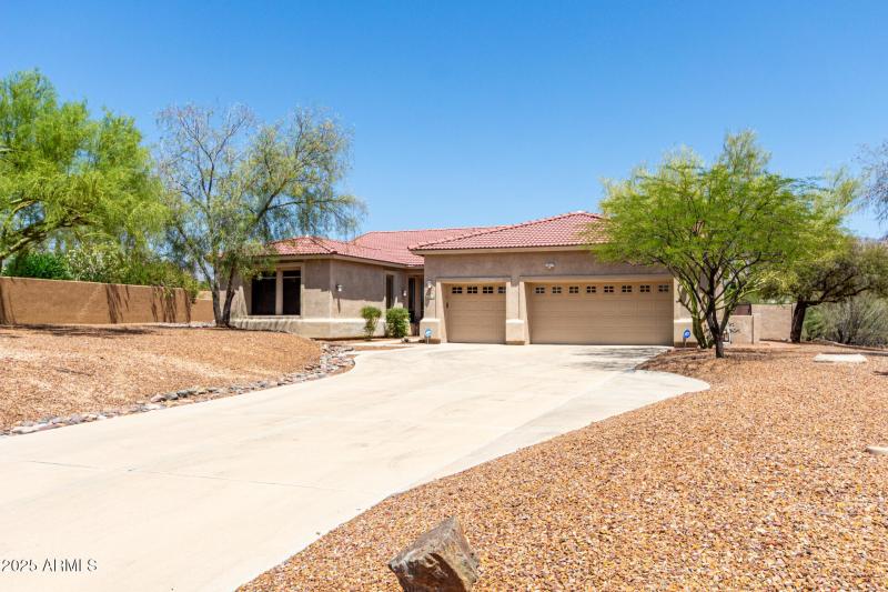 Grand Entry and Natural Privacy