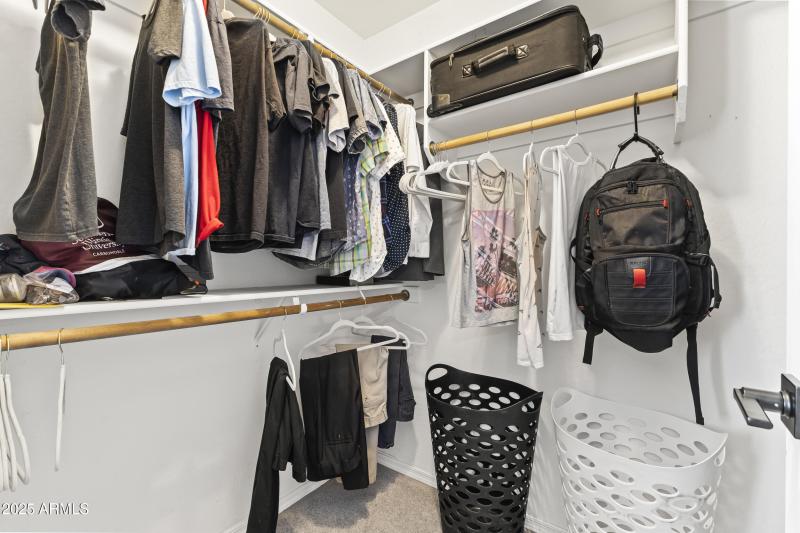 Walk-in Closet