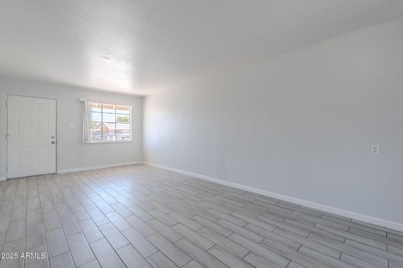 5-web-or-mls-North-5