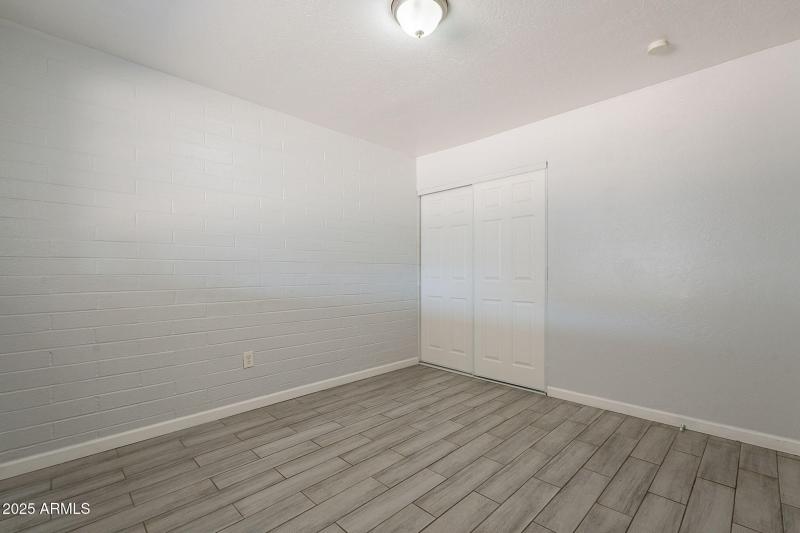 21-web-or-mls-North-21