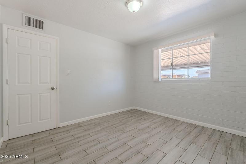 23-web-or-mls-North-23