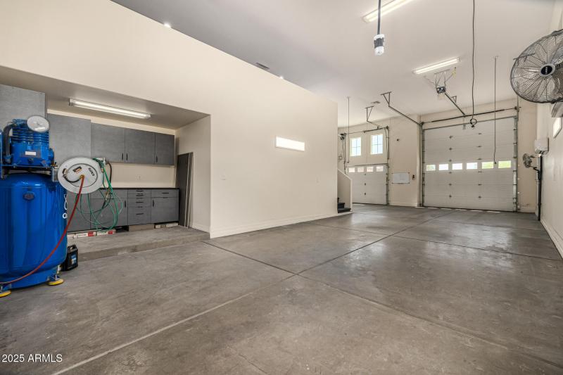 RV Garage 1 with Built Ins