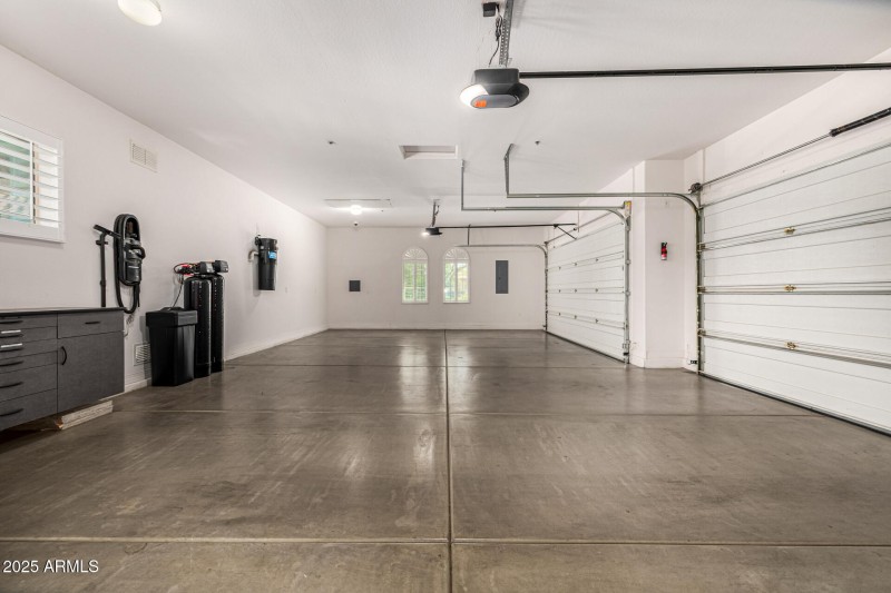 4 Car Garage - Main House