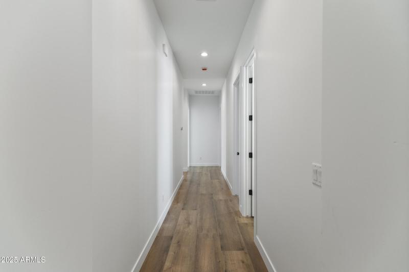 3989 E Freeman Ln-25