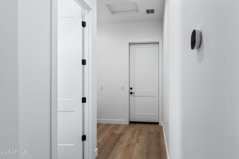 3989 E Freeman Ln-45