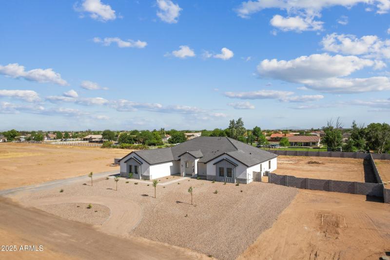 3989 E Freeman Ln-59