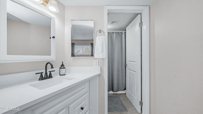 2615 N Hayden Rd Unit 114 Interior Photo