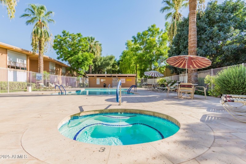 25 - Indian School 6125