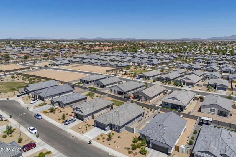 50-web-or-mls-Squire-50