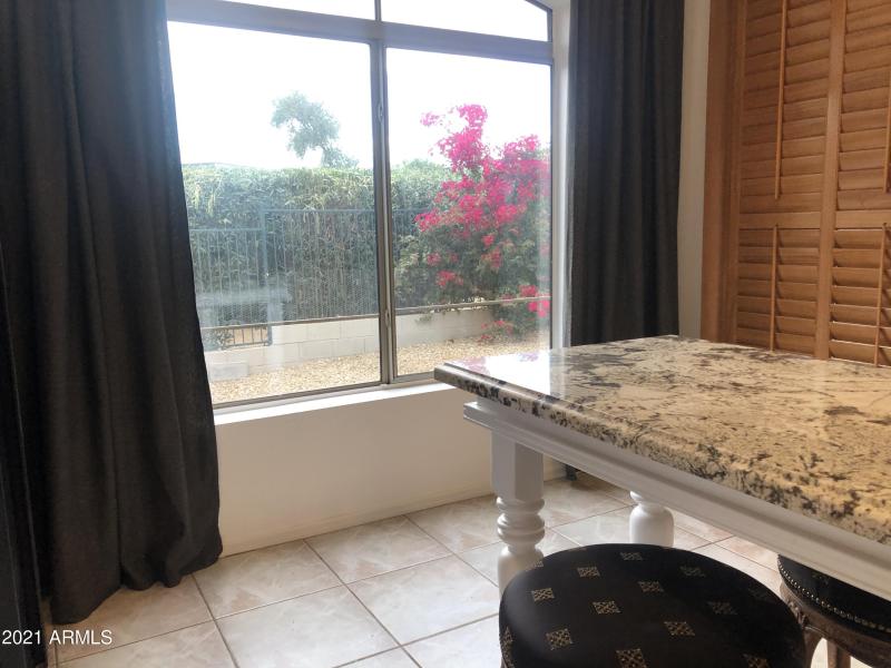 2917FD33-E19E-4FB4-8675-3D48EEA1F3E5